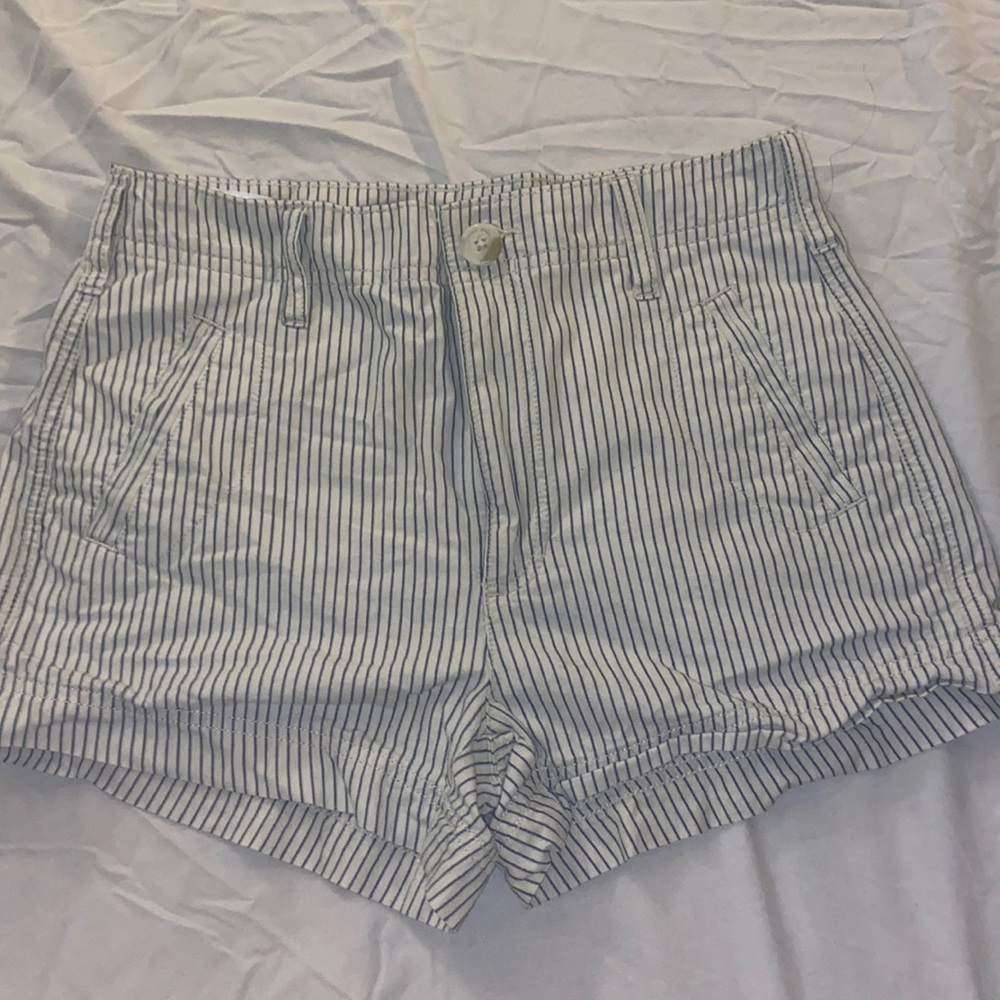 high waisted american eagle shorts